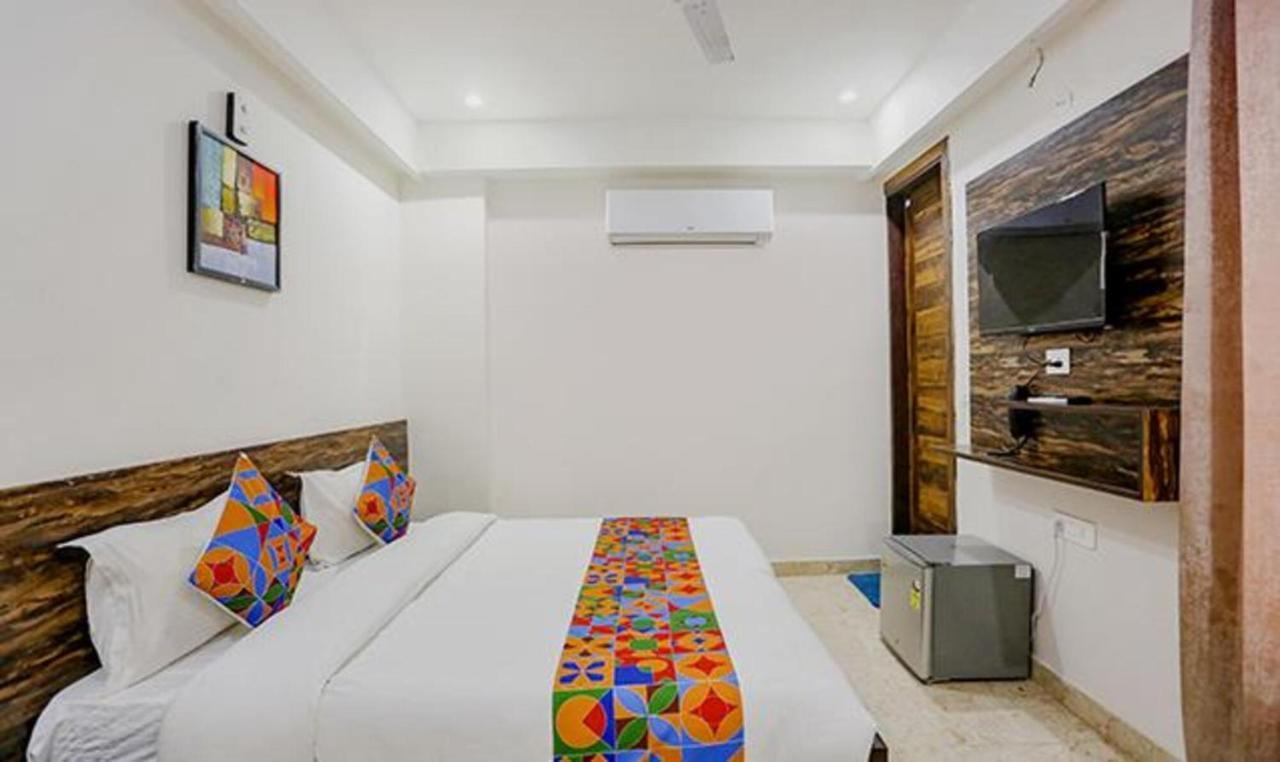 Fabhotel Amrit Residency Gurgaon Buitenkant foto